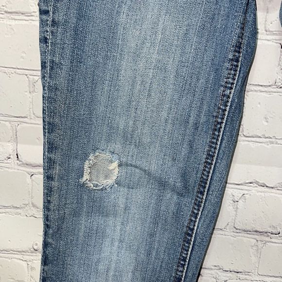 Refuge Distressed Denim 3L - Picture 3 of 13